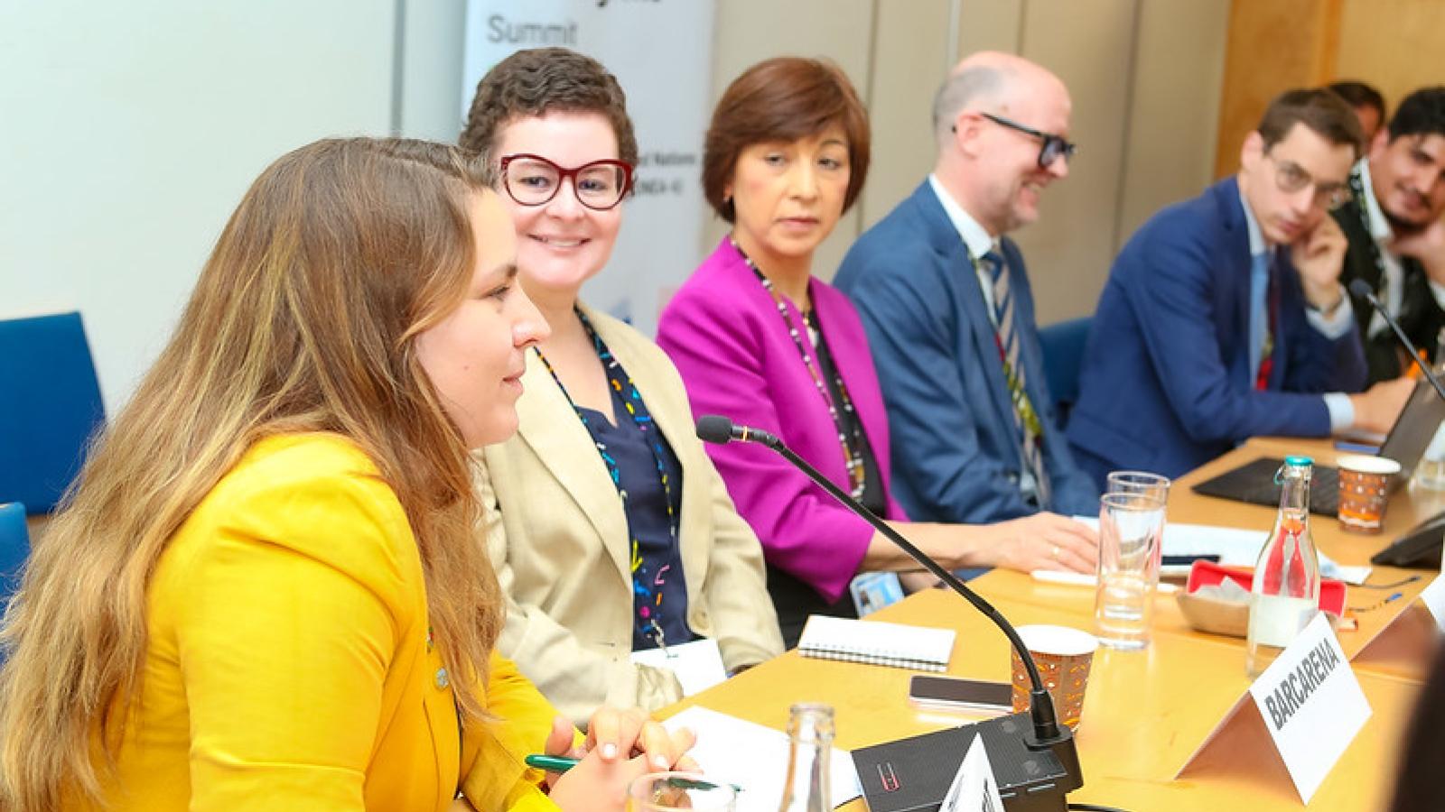 联合国第六届城市与地区峰会